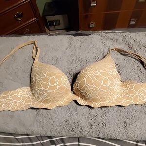 Victorias Secret bra